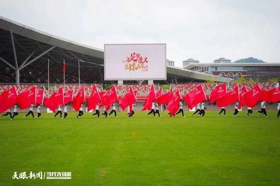 纽卡在上一轮联赛中0-3完败给埃弗顿，此前的联赛两连胜被终止，球队的士气受到打击。